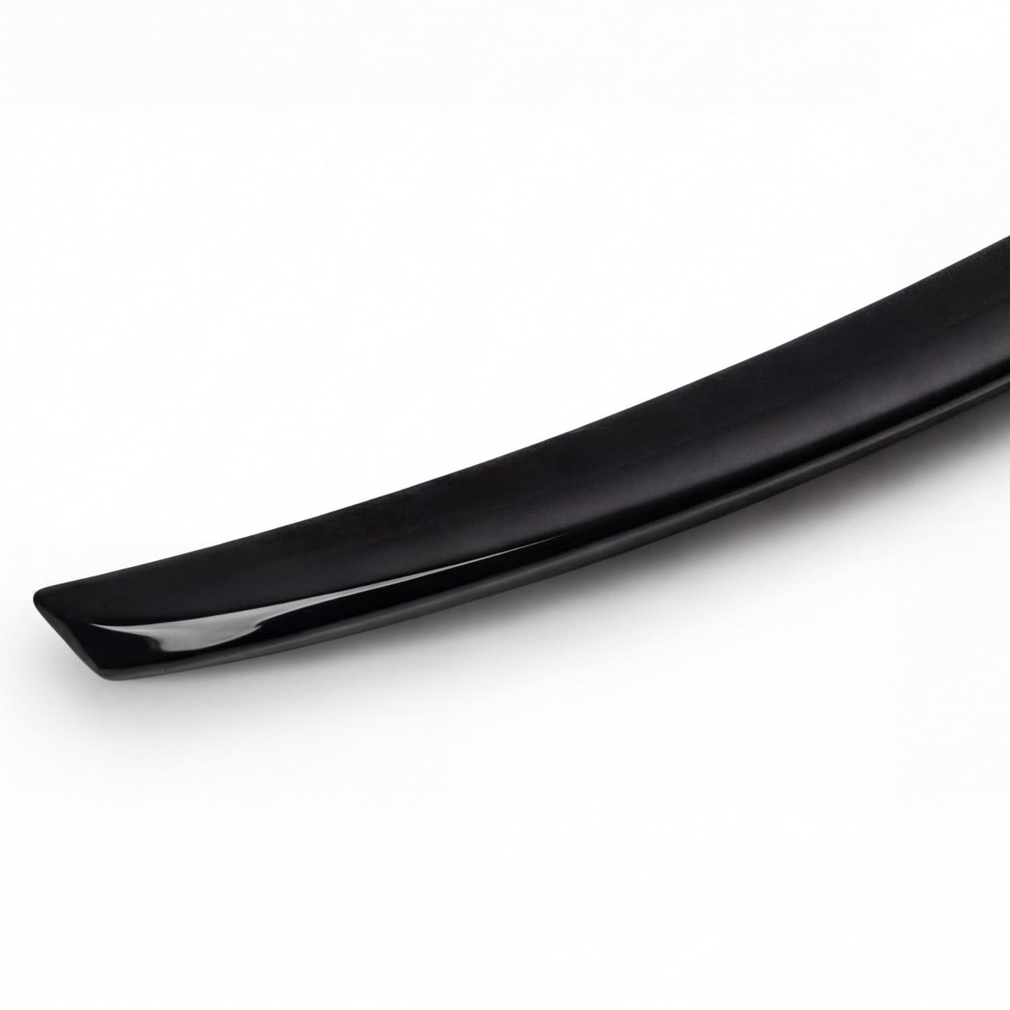 Trunk lip spoiler gloss black mirror finish surface detail